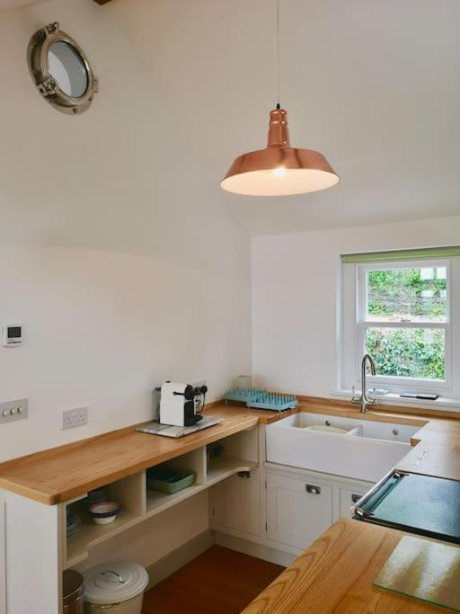 The Little Post House. A Perfect Village Retreat, With Stunning Views. Boscastle Exteriér fotografie